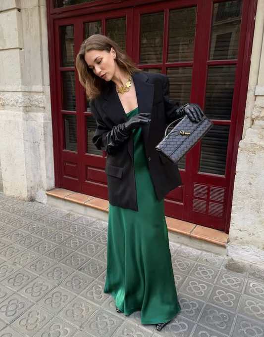 Simple Emerald Green A Line Spaghetti Strap Satin Open Back Prom Dress Wedding Guest Dress SH4452