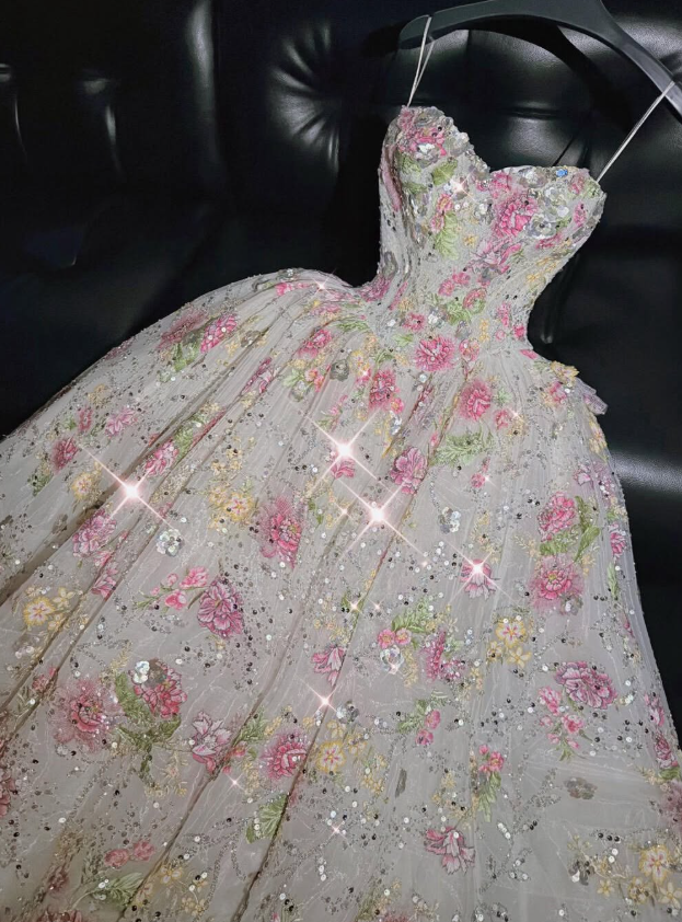 Pink Exquisite Embroidery Ball Gown Sweetheart Neck Tulle Prom Dress Quinceanera Dress SH7165