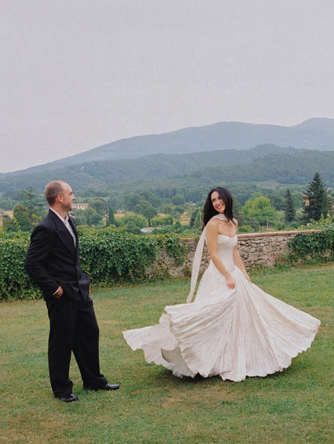 Elegant Ball Gown Strapless Corset Pleated Satin Prom Dress Wedding Dress SH4659