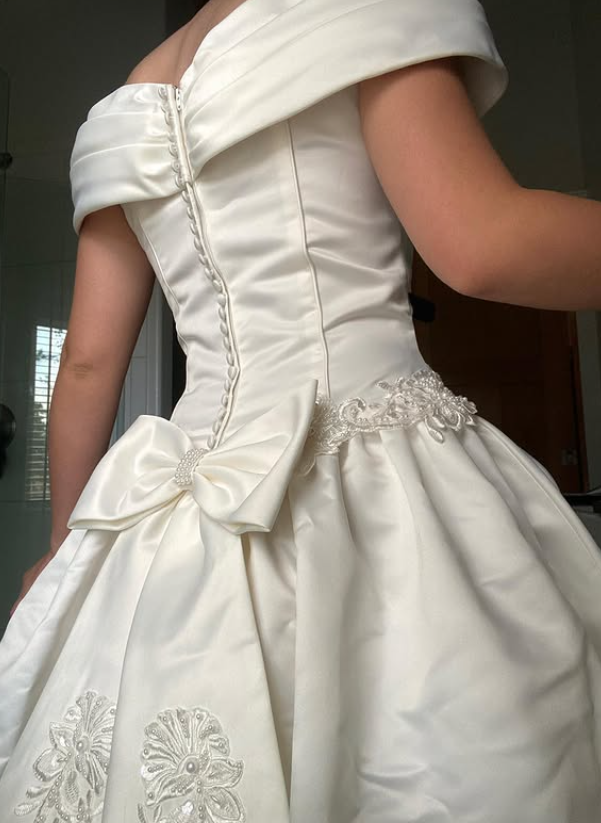 Beautiful A Line Off the Shoulder Ivory Beaded Satin Wedding Dress Prom Dress SH5932