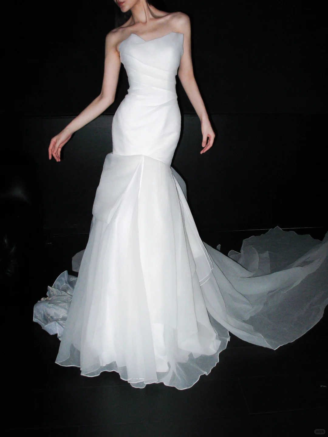 Unique Mermaid Sweetheart Neck White Organza Long Wedding Dress SH6670