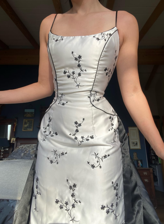 Retro A Line Spaghetti Strap Black Embroidery Floral Satin Prom Dress Evening Dress SH5909