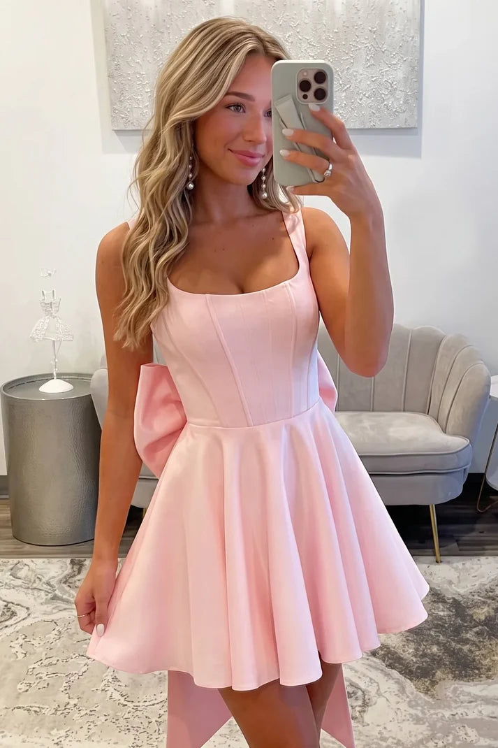 Blush Pink Satin A-Line Scoop Pleated Homecoming Dress with Big Bow SH8233