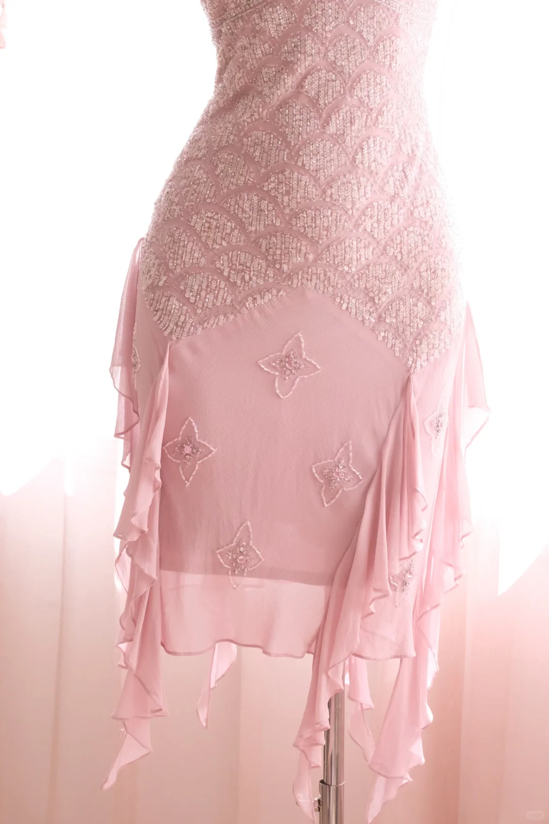 Pink Vintage Sheath Straps Beaded Chiffon Short Homecoming Dress SH5196