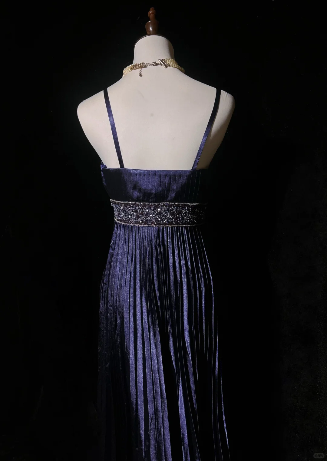 Retro A Line Spaghetti Strap Pleated Beaded Purple Satin Prom Dress Evening Dress SH3327
