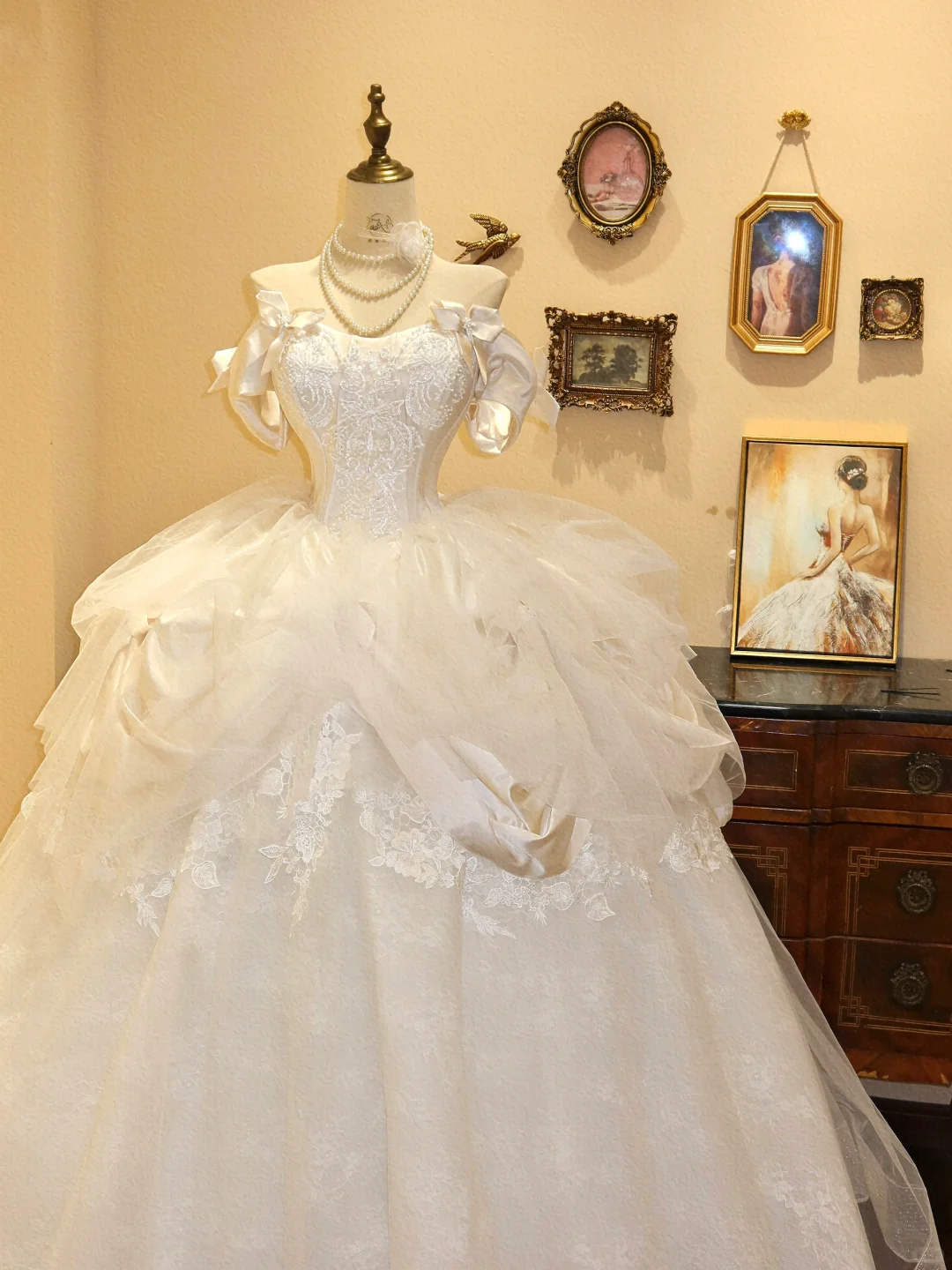 Stunning Ball Gown Off the Shoulder Lace Tulle Long Prom Dress Wedding Dress SH7404