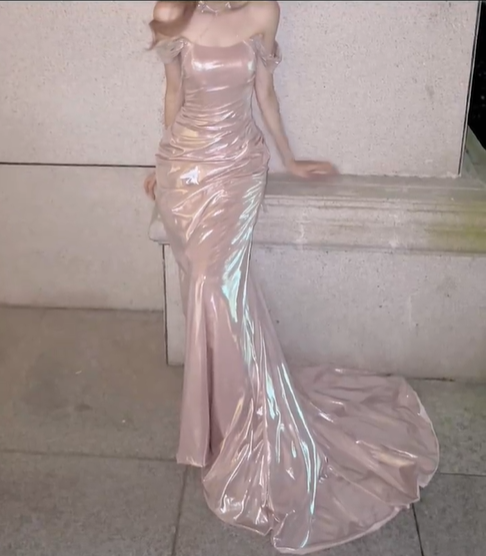 Romantic Light Pink Mermaid Satin Graduation Ball Gown 18th Birthday Dress with Slit SH4990