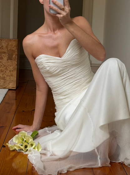 Vintage A Line Sweetheart Neck White Pleated Chiffon Wedding Dress SH8468