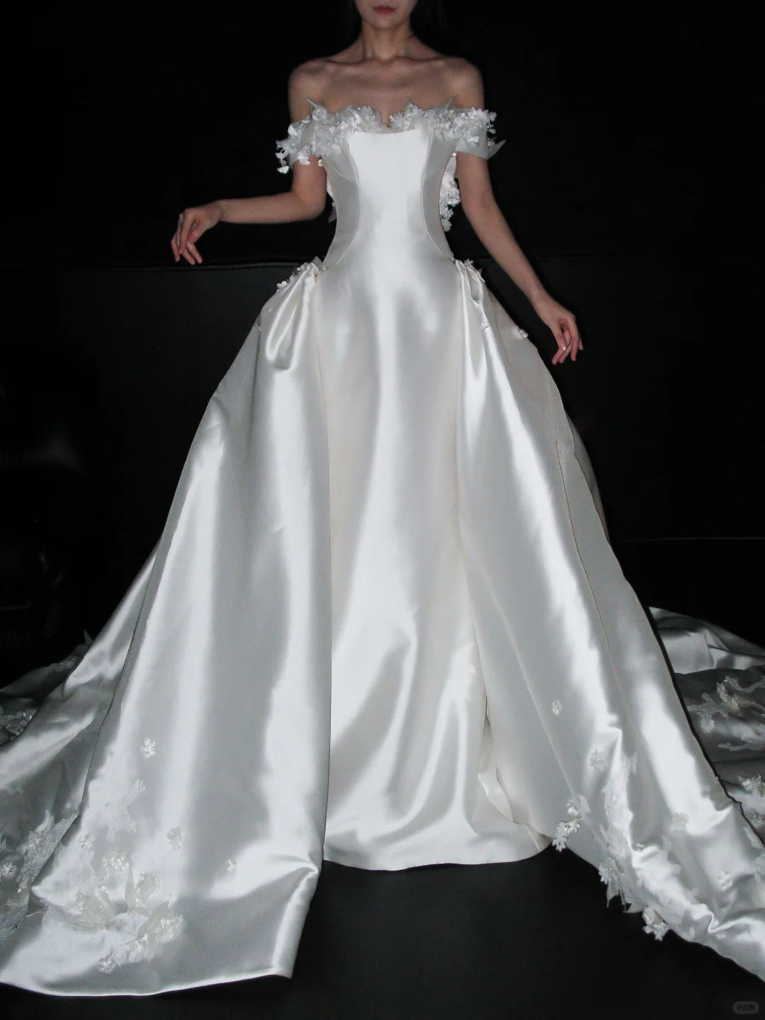 Elegant Ball Gown Off the Shoulder White Appliques Satin Long Train Wedding Dress SH8889