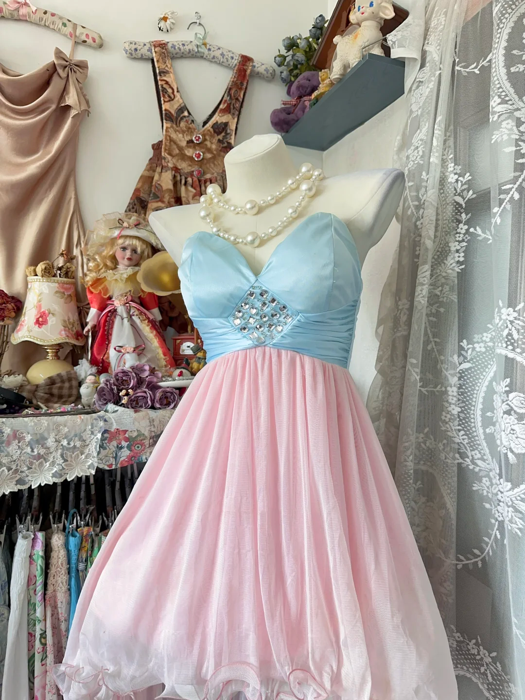 Cute Vintage A Line Sweetheart Neck Beaded Satin Chiffon Long Prom Dress SH5260