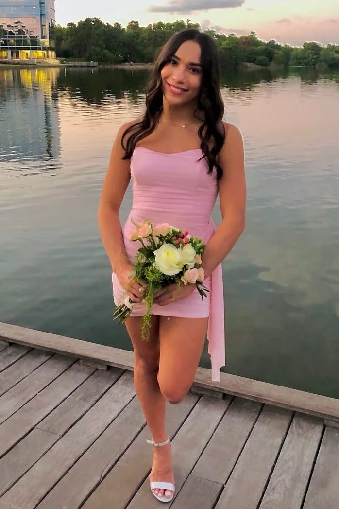 Cute Sheath Strapless Pink Short Homecoming Dress with Ruched SH7528