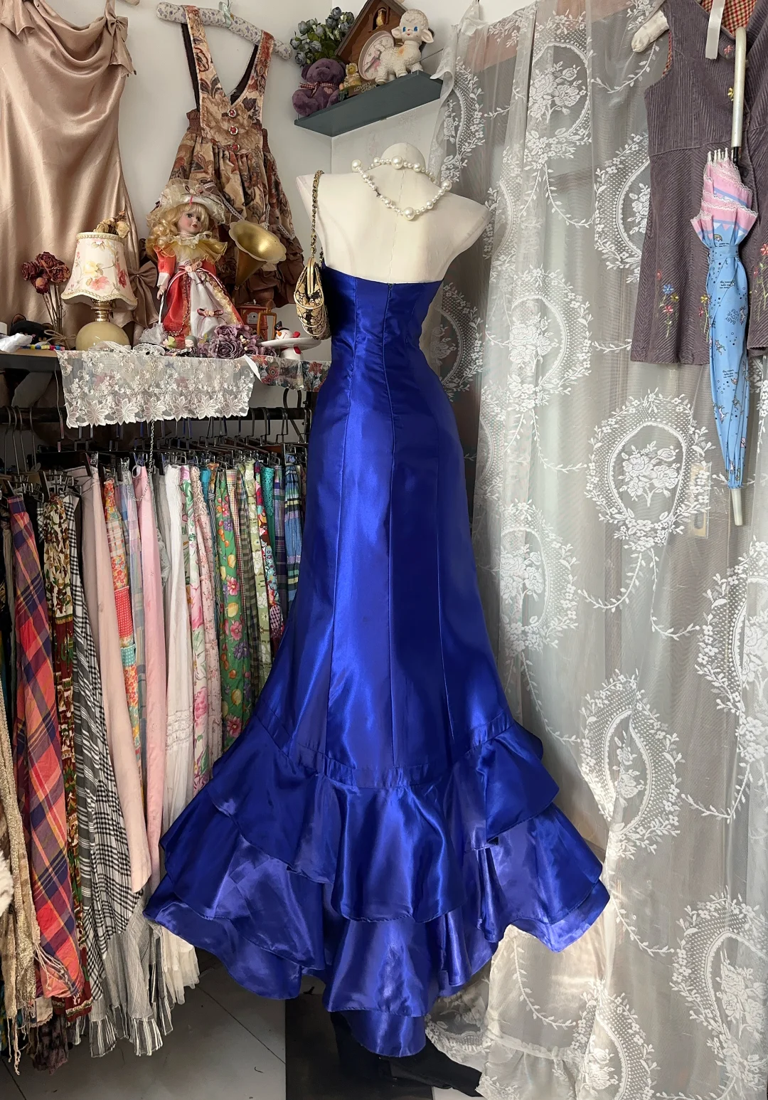 Royal Blue Vintage Mermaid Strapless Layered Satin Long Gradation Prom Dress SH5361