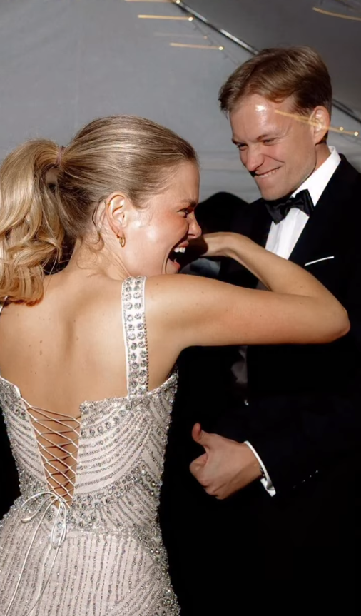 White Sheath Spaghetti Straps Rhinestone Satin Short Homecoming Dress Party Dress SH4845