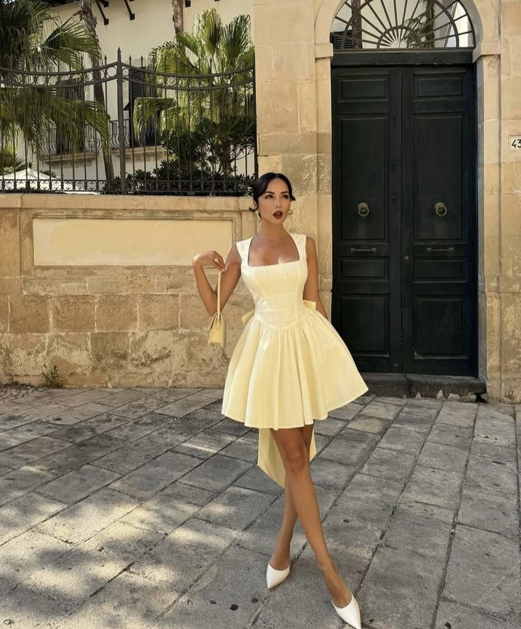 Cute Yellow A Line Straps Satin Open Back Short Homecoming Dress Outfits SH5544