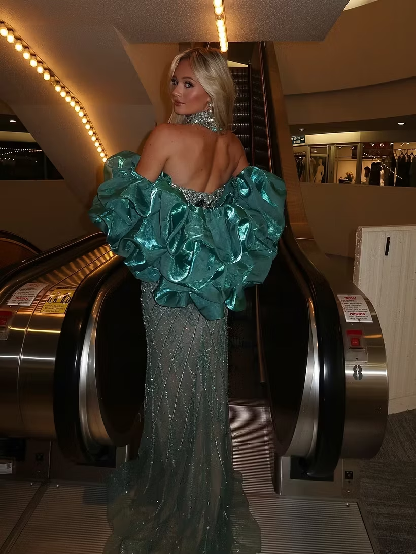 Luxurious Mermaid Sweetheart Neck Shiny Rhinestone Green Tulle Prom Dress SH8555