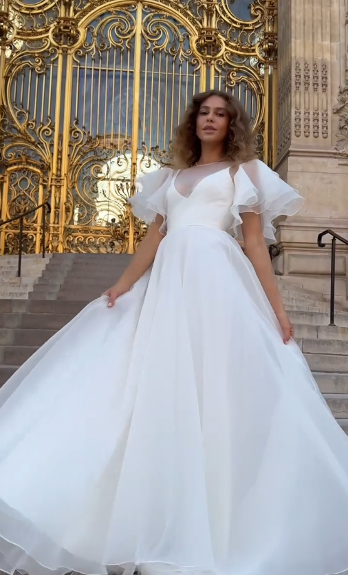 Stunning Ball Gown White Ruffle Organza Long Sweep Wedding Dress SH4709