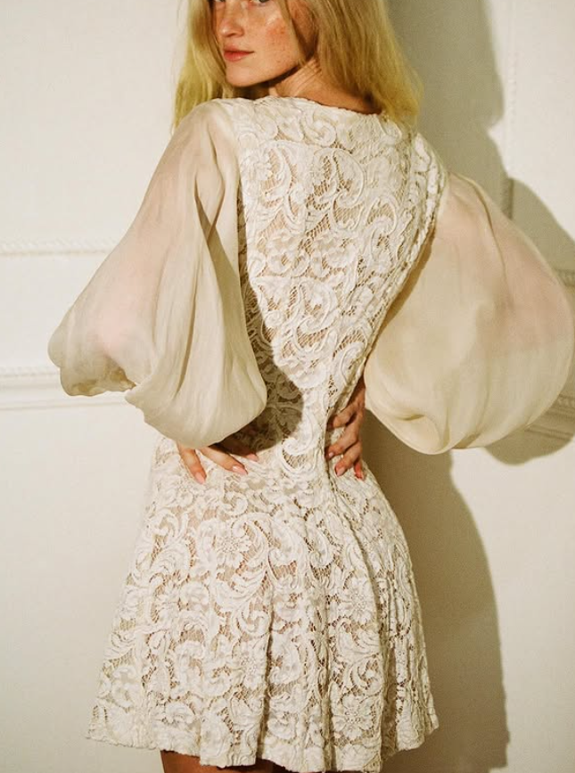 Retro Apricot A Line Long Sleeve Chiffon Lace Short Prom Dress Homecoming Dress SH6395