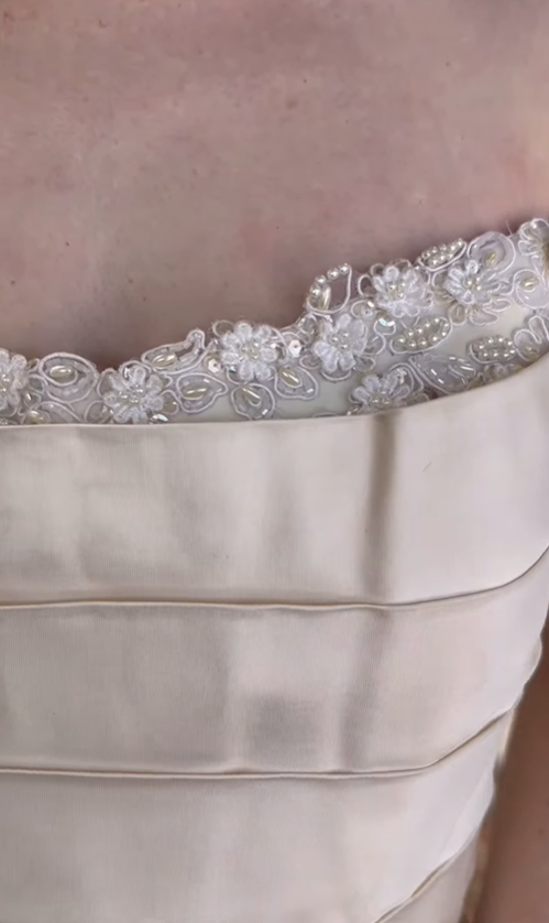 Retro A Line Off the Shoulder Appliques Pearl Ivory Satin Wedding Dress SH6090