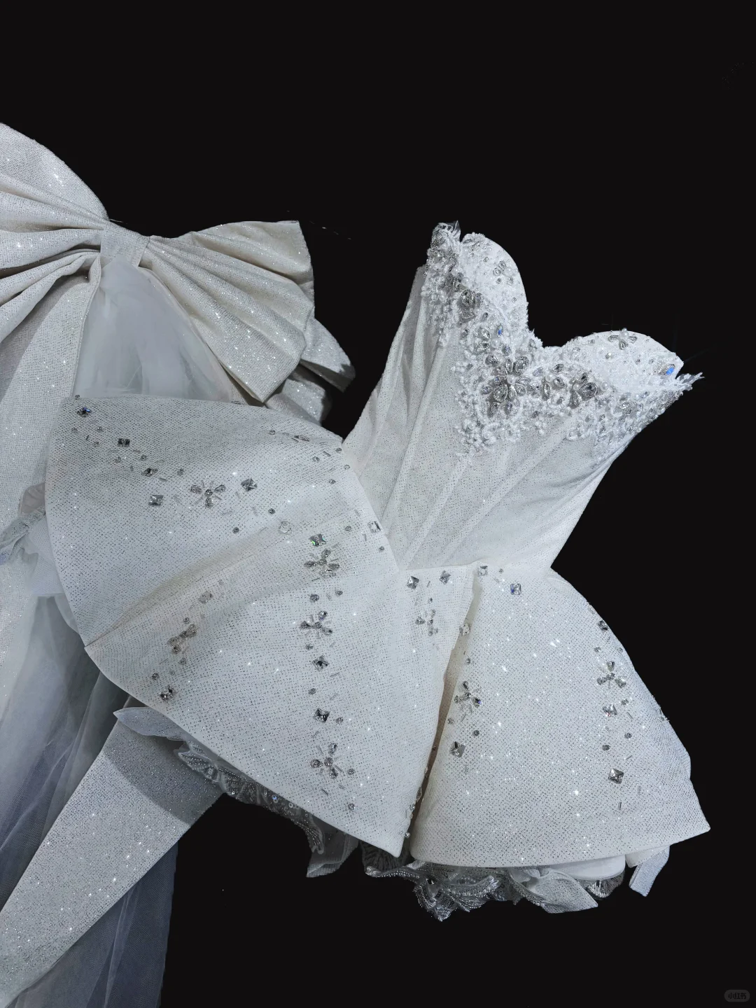 Shiny A Line Sweetheart Neck Beaded White Sequin Bow Short Homecoming Dresses Birthday Dresses SH5044