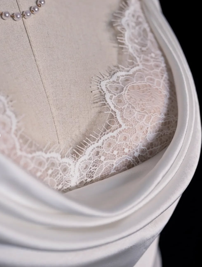 Elegant Sheath Spaghetti Strap Lace Satin Long Sweep Prom Dress Graduation Prom Dress SH2567