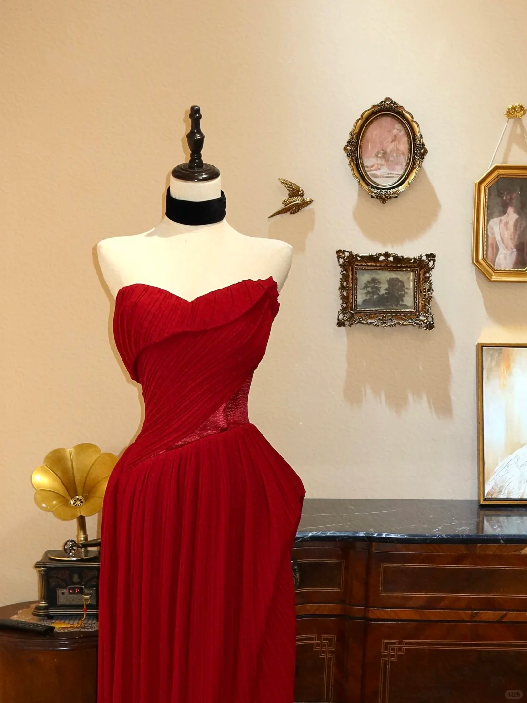 Charming Red A Line Strapless Pleated Chiffon Long Prom Dress Evening Dress SH7388