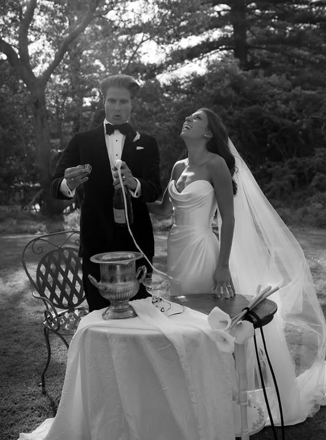 Elegant Mermaid Sweetheart Neck White Satin Long Sweep Wedding Dress SH4854