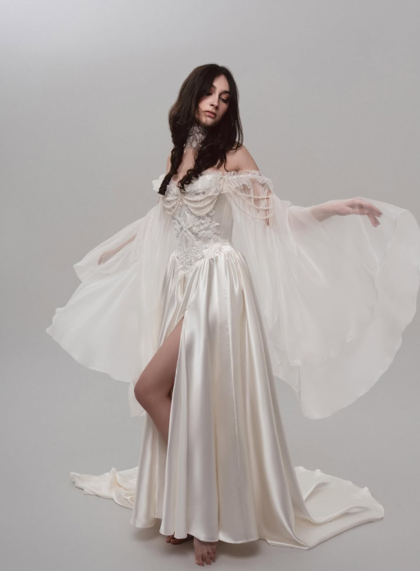 Dreamy Fairytale Ball Gown Exquisite Beaded Pearl White Satin Tulle Prom Dress Wedding Dress SH6682
