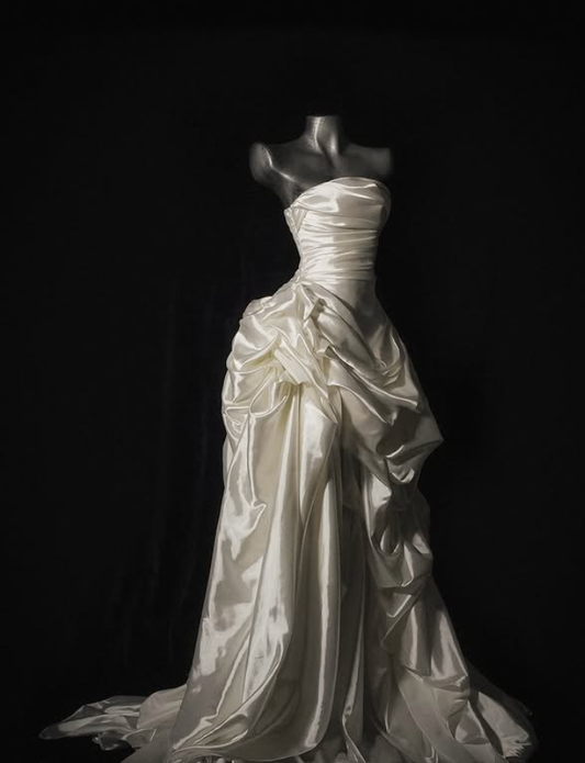 Gentle A Line Strapless Pleated White Satin Long Wedding Dress SH4529