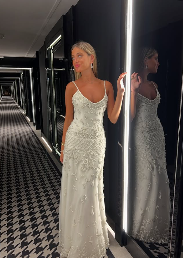 Exquisite A Line Spaghetti Strap Pearl Beaded White Tulle Prom Dress Wedding Guest Dress SH4721
