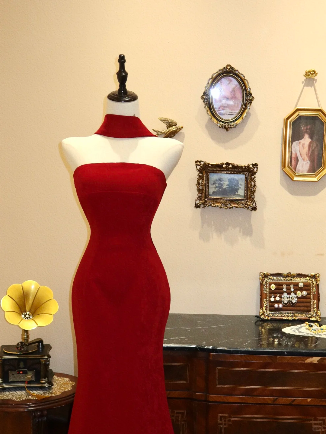 Elegant Mermaid Strapless Red Satin Prom Dress Evening Dress SH7365