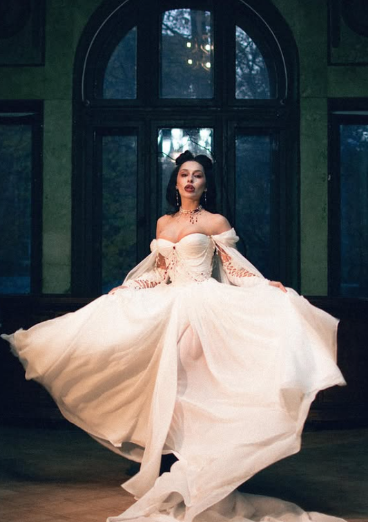 Unique Timeless A Line Long Sleeve Red Beaded White Chiffon Prom Dress Wedding Dress SH6686