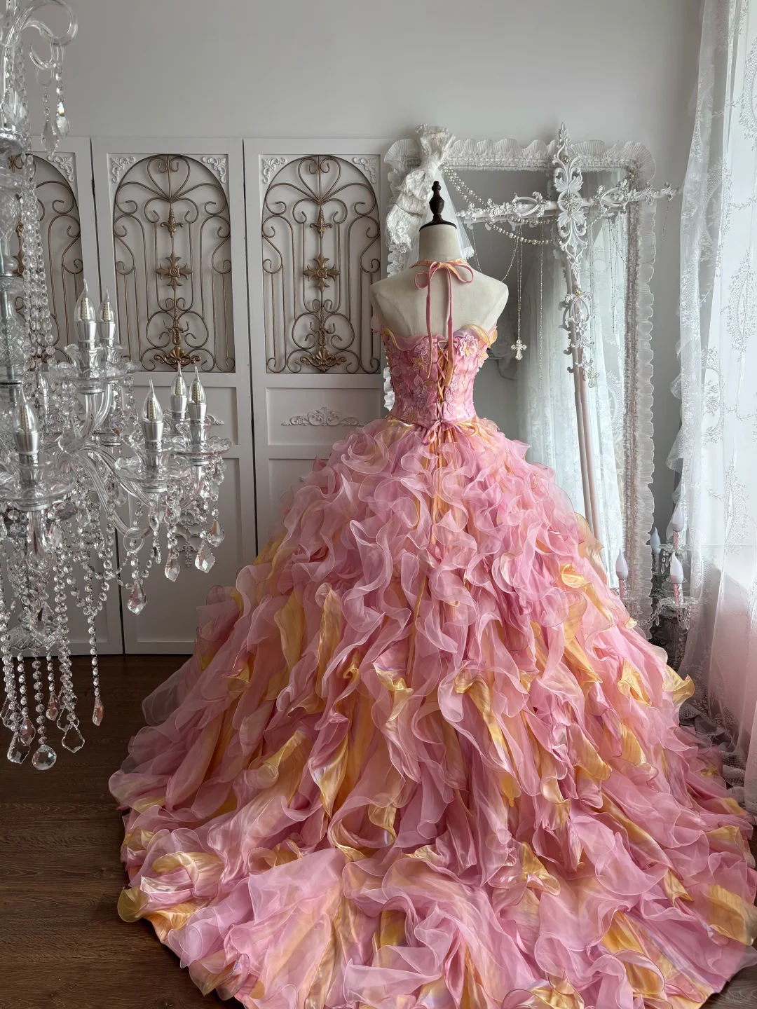 Vintage Pink-Yellow Ball Gown Halter Ruffle Organza Prom Dress Sweet 16 Dress SH5786
