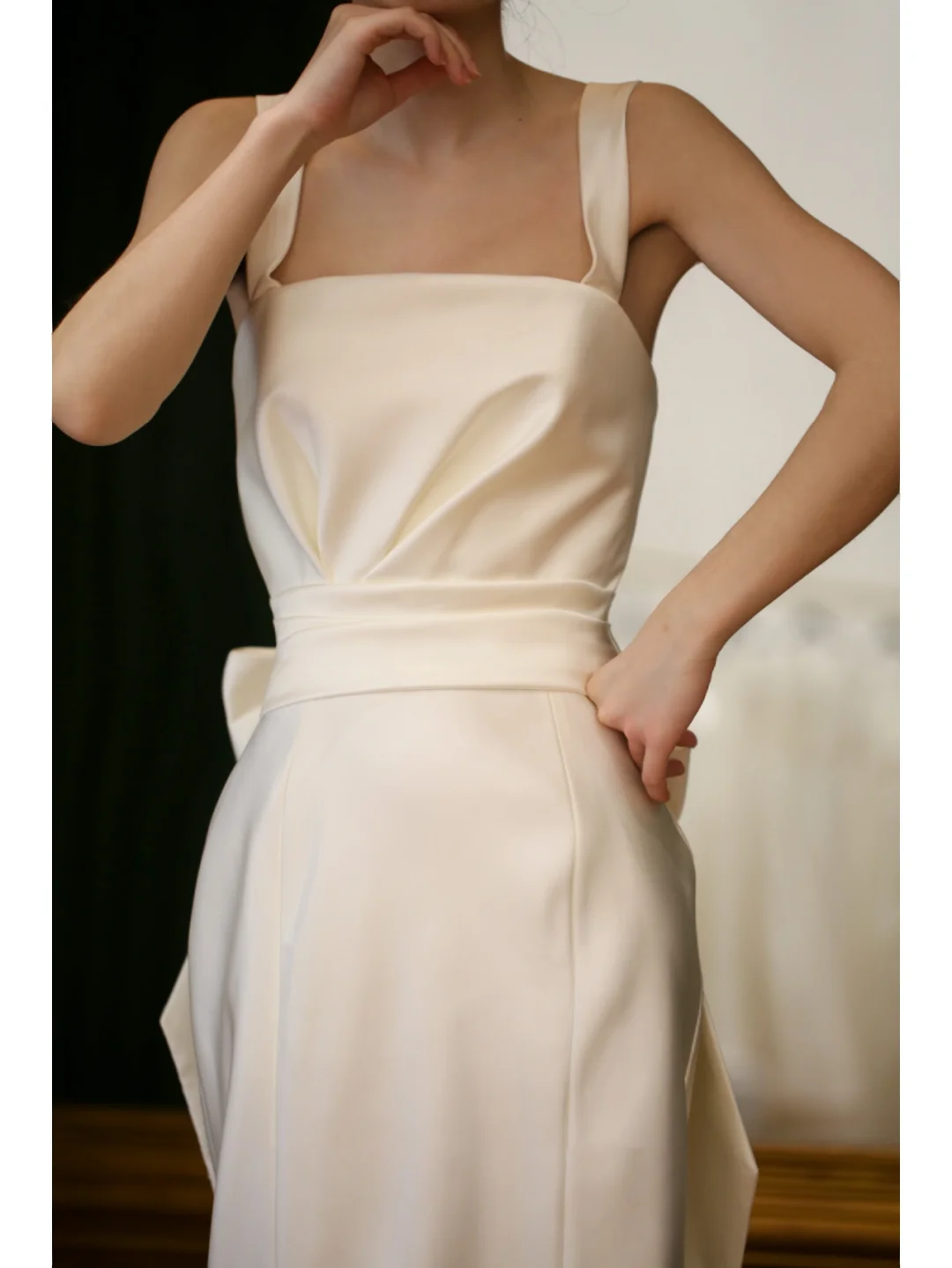 Vintage Sheath Straps Bow White Satin Wedding Dress SH5234