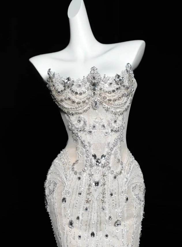 Charming Mermaid Strapless Rhinestone White Tulle Long Prom Dress SH3244
