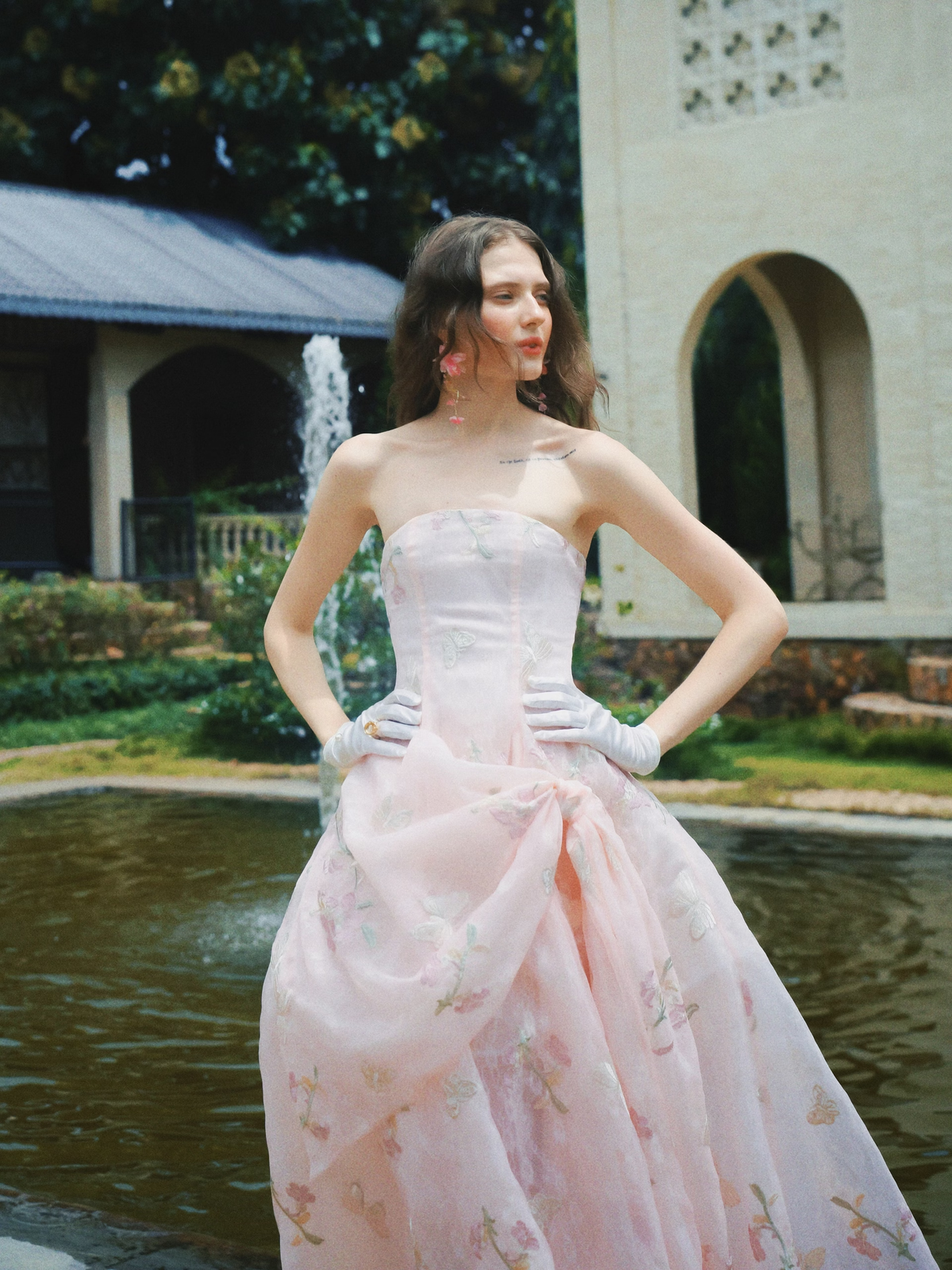 Pink Tulle Strapless Sleeveless High Waist Long A Line Prom Dress With Embroidery SH8543