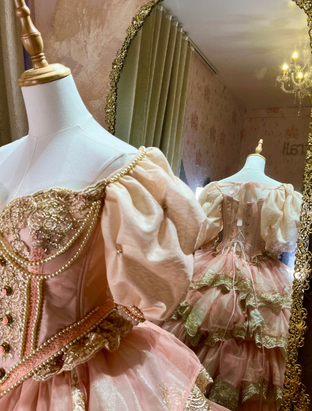 Pink Ball Gown Puff Layered Lace Beaded Satin Quinceanera Dresses SH4872