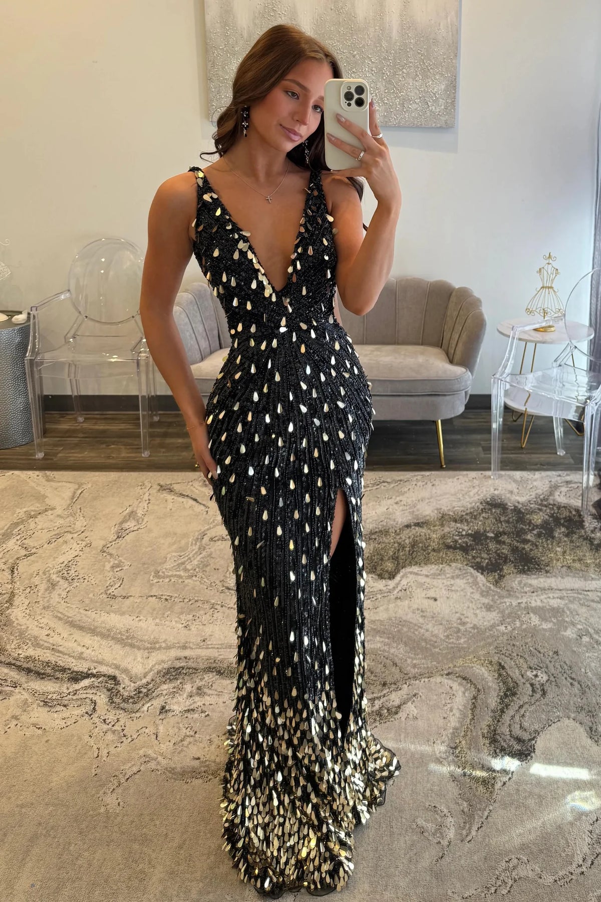 Fashionable Mermaid V Neck Black Sequins Long Prom Dress with Split Front SH7629