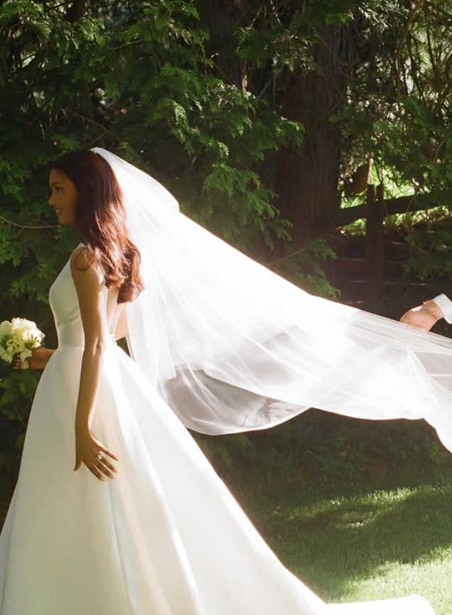 Classic Elegant A Line Sleeveless White Satin Long Wedding Dress SH5218