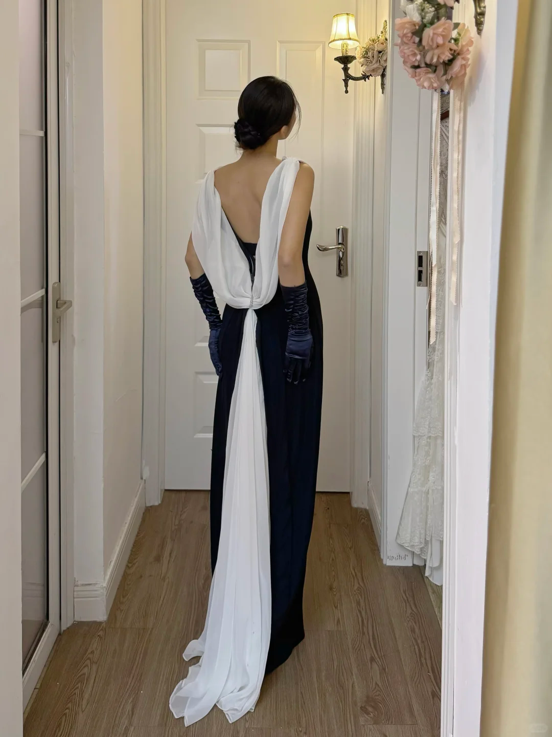 Retro Sheath Backless White Chiffon Black Satin Long Prom Dress Evening Dress SH6046