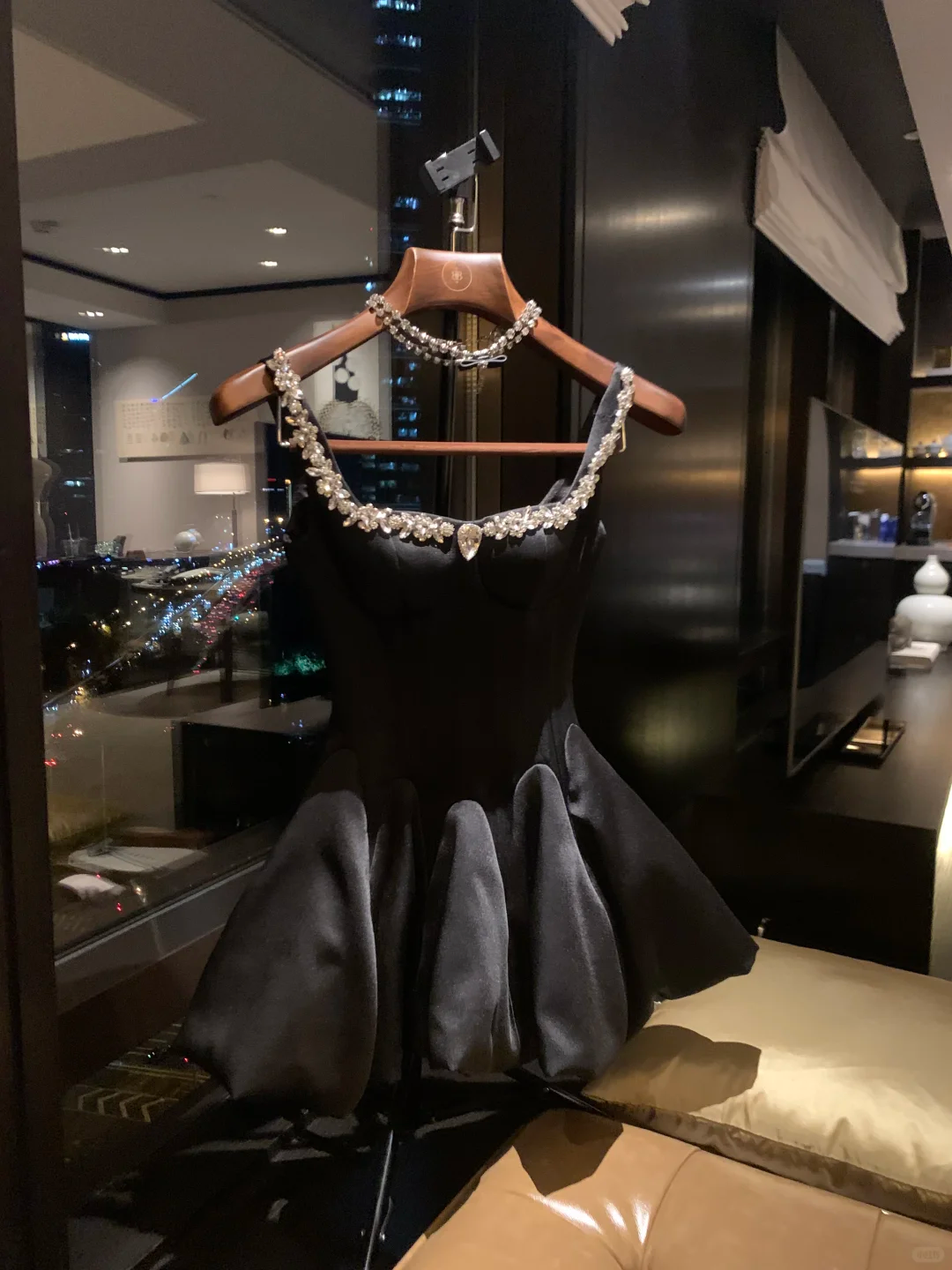 Black A Line Strap Rhinestone Satin Short Prom Dress Homecoming Dress SH7179