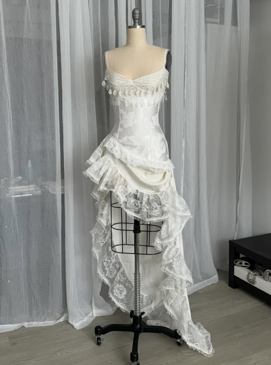 Vintage A Line Spaghetti Strap Ivory Tassel Ruffle Lace Satin Prom Dress Wedding Dress SH7666