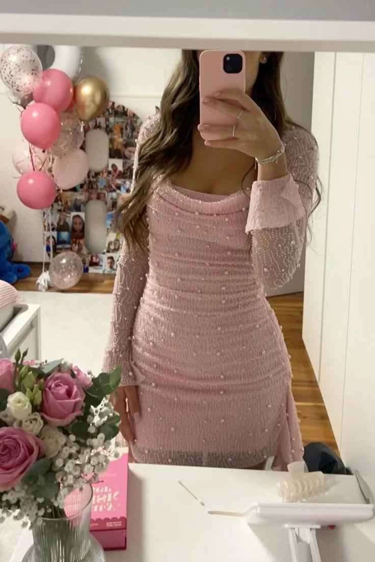 Gorgeous Sheath Long Sleeve Light Pink Short Homecoming Dress with Pearls SH7497