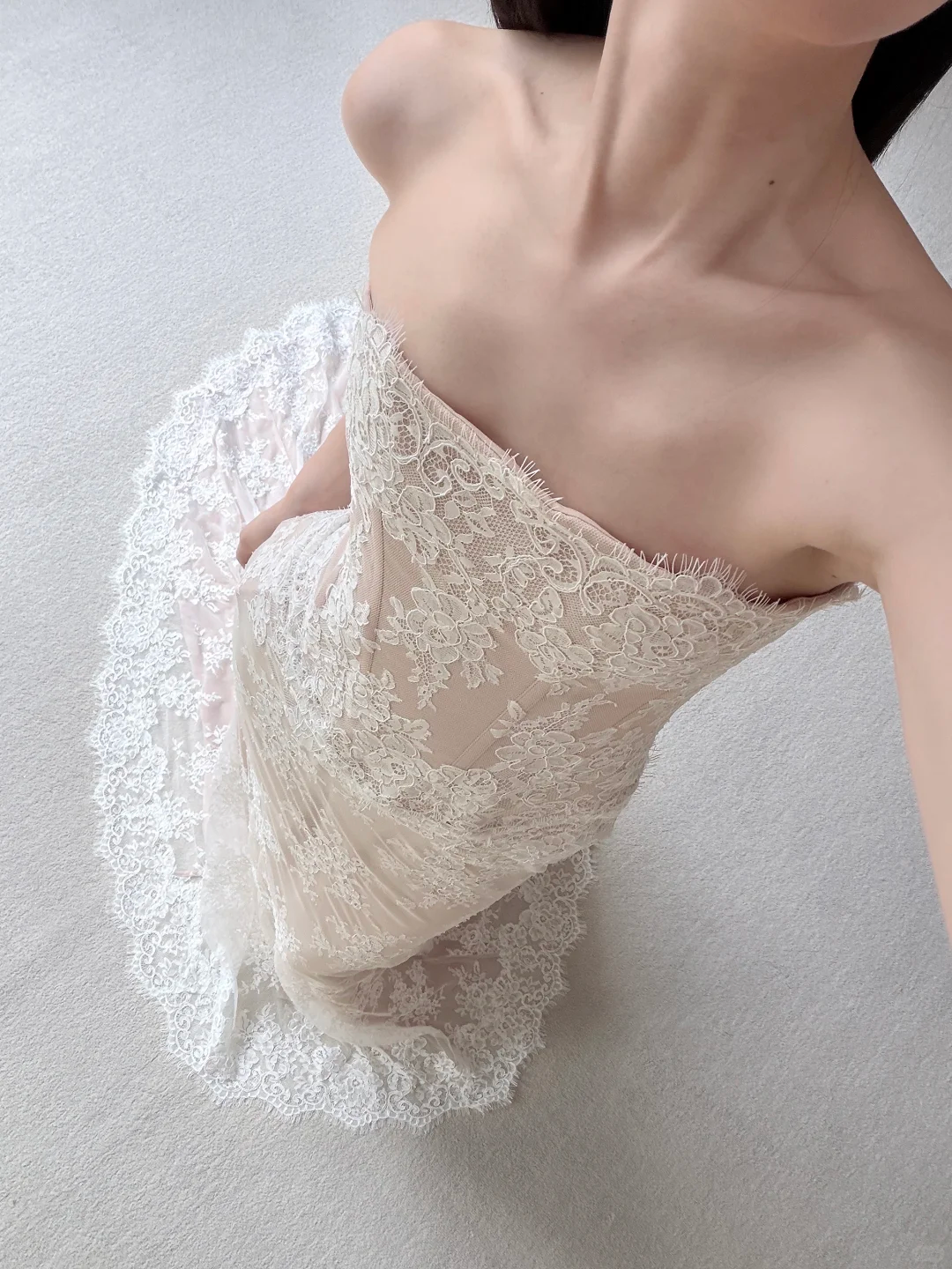 Apricot Sheath Strapless Lace Long Train Wedding Dress SH7723