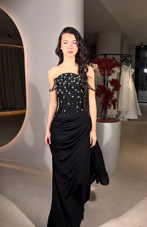 Sexy A Line Straps Exquisite Floral Beaded Black Chiffon Prom Dress Party Dress SH5338