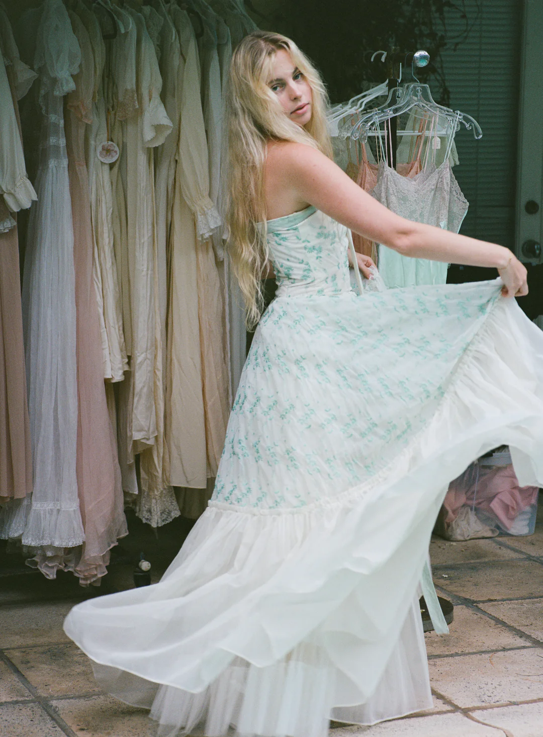 Pretty A Line Strapless Chiffon Appliques Birthday Party Dress Prom Dress Evening Dress SH4002