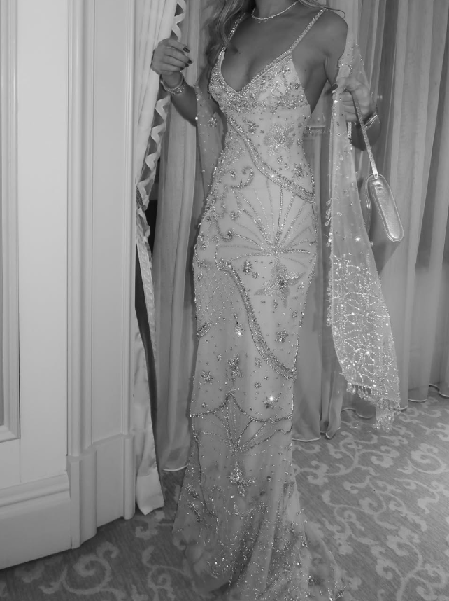 Shiny Exquisite Beaded Rhinestone Sheath Straps Tulle Long Prom Dress SH5356