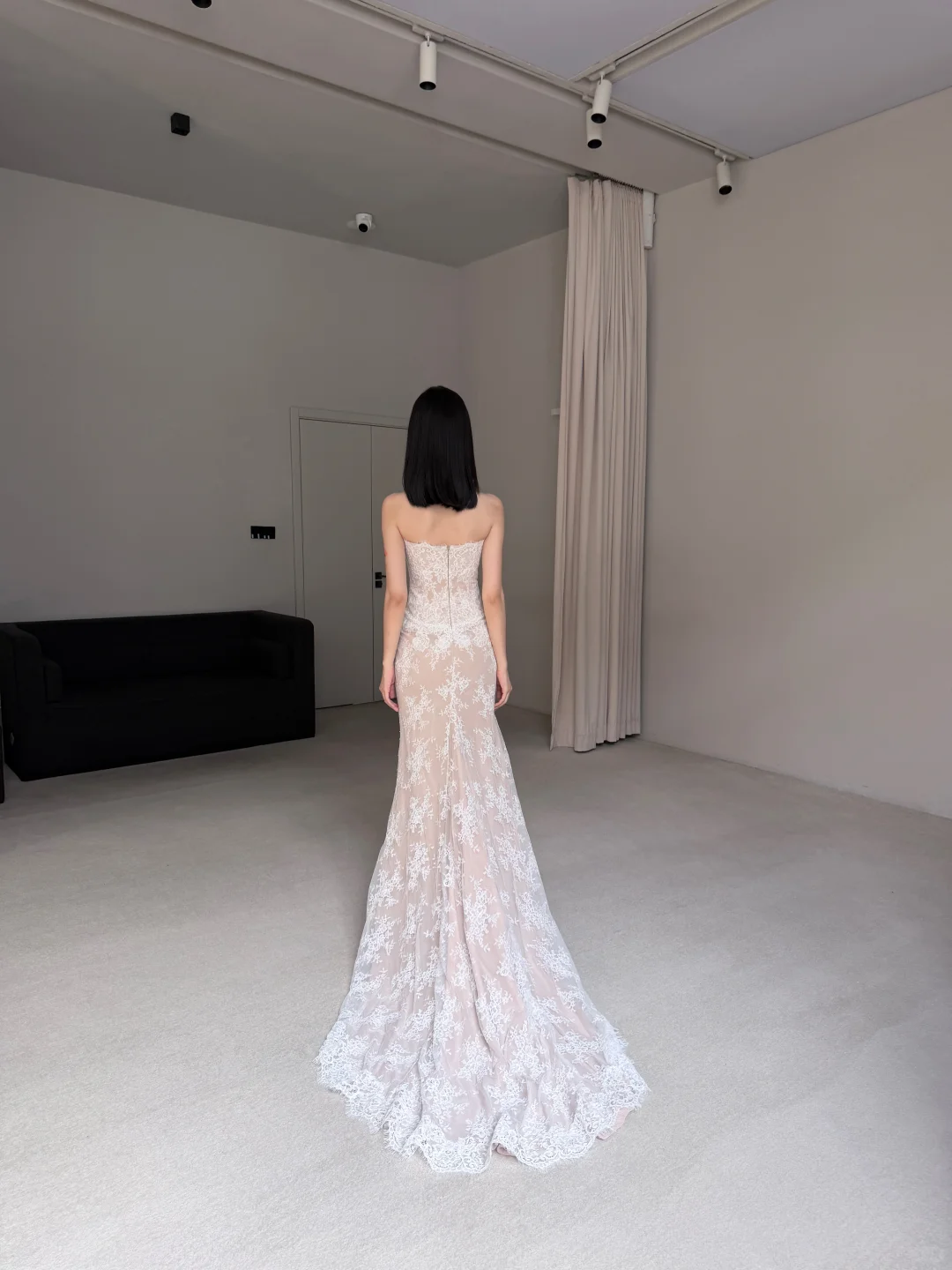 Apricot Sheath Strapless Lace Long Train Wedding Dress SH7723