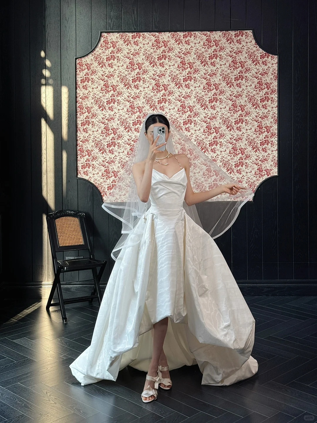 Simple Ball Gown Strapless White Satin Long Wedding Dress SH4754