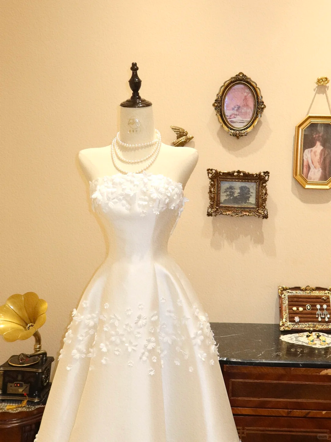 Elegant A Line Strapless Floral Ivory Satin Prom Dress Wedding Dress SH7368