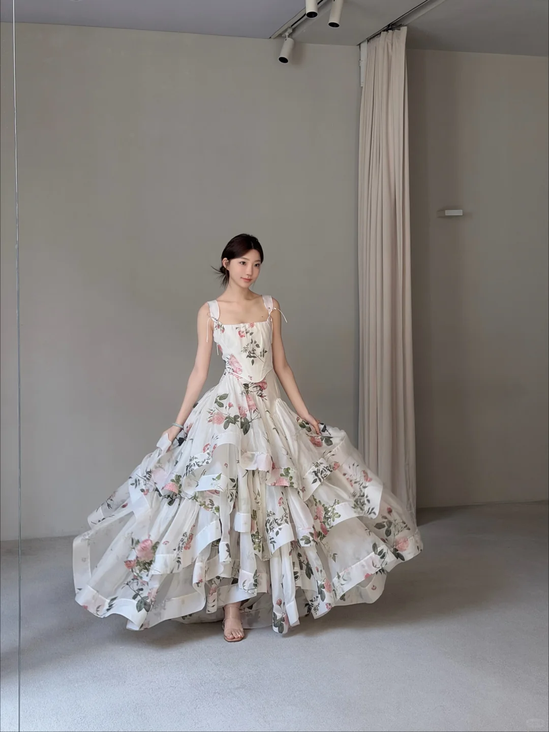 Gentle A Line Straps Print Layered White Chiffon Long Prom Dress Evening Dress SH7702